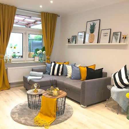 Ferienwohnung Domizil Am Delft Emden Bagian luar foto