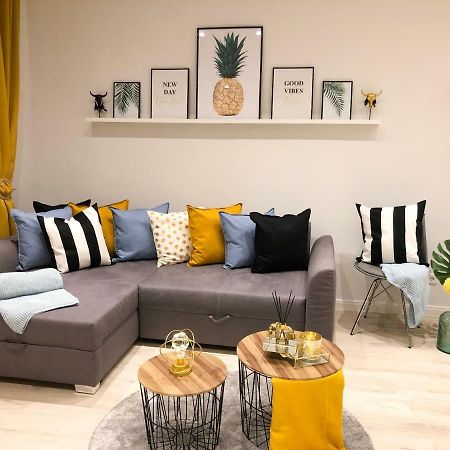 Ferienwohnung Domizil Am Delft Emden Bagian luar foto